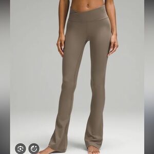 lululemon Align
Asymmetrical-Waist Mini-Flared Pant